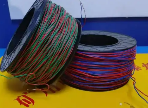 若羌放炮线的主要材质有哪些？不同材质的适用场景有何区别？